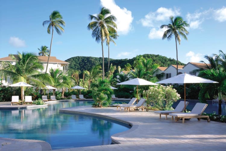 Pool by day